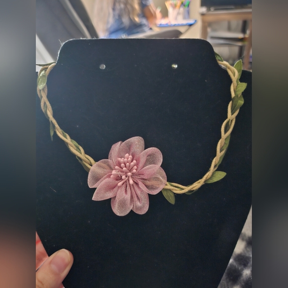 Floral Choker – Perfect Valentine's & Mother’s Day Gift - Picture 1 of 5